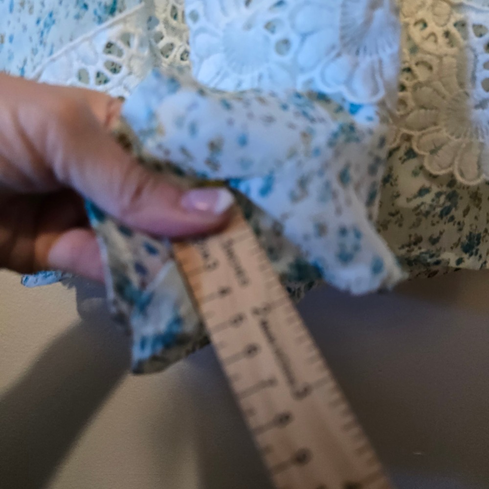 Judith March Floral Halter Romper Womens L Blue Cream Crochet‎ Lace Trim Boho - Picture 4 of 16